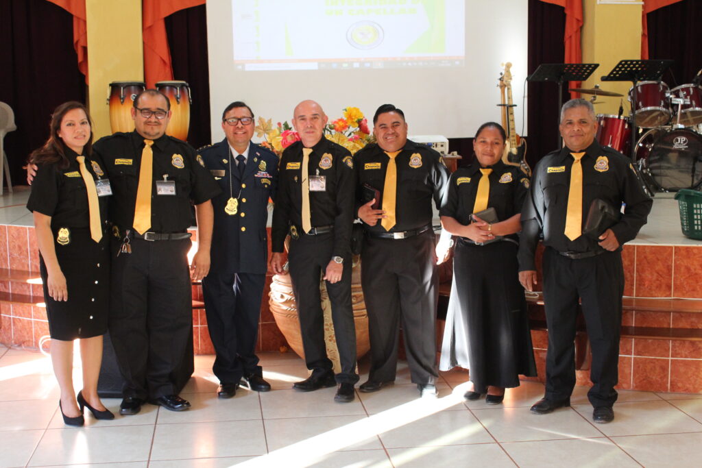 Graduaciones de Capellanes en Guatemala (12)